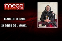 Circulez y'a tout à voir en direct du Marché de Noël de St Denis de l'Hôtel